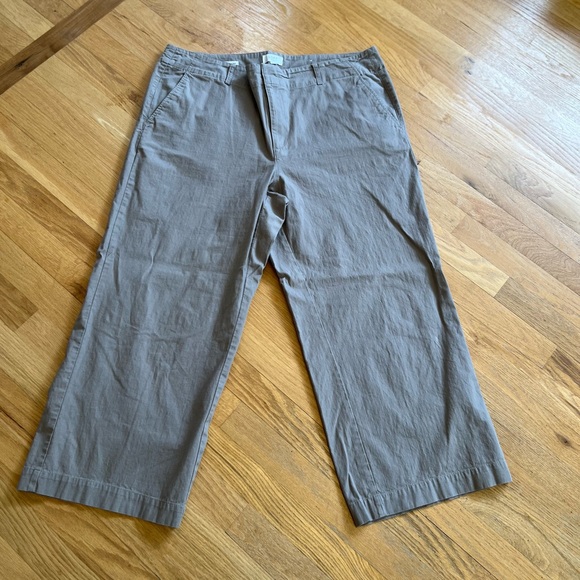 LOFT Pants - Women's Size 16 LOFT Men's Tan Chinos Pants GUC